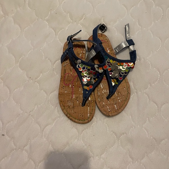 Sandals - Picture 2 of 2